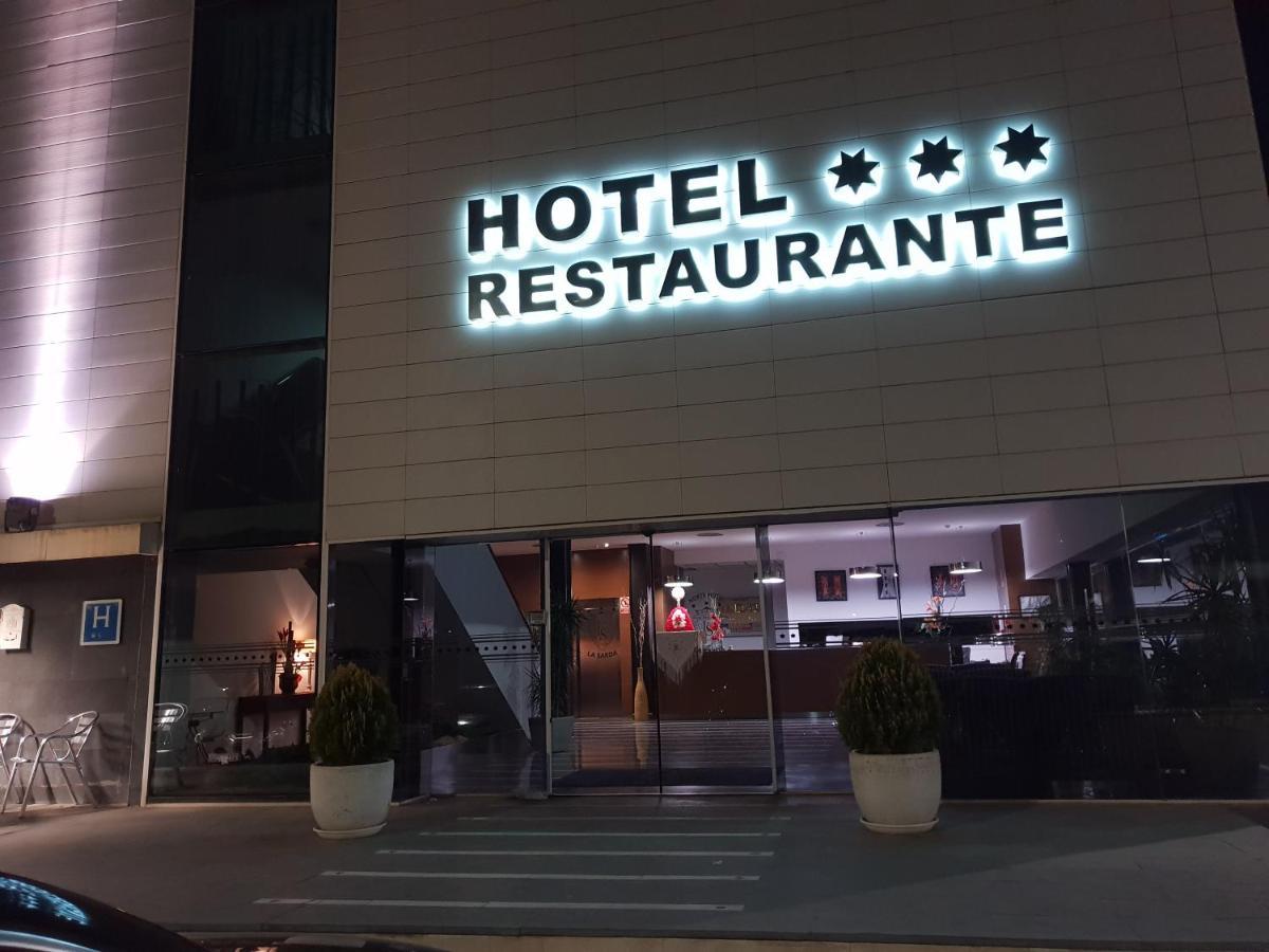 Norte Hotel Villanueva de Gallego Exterior photo